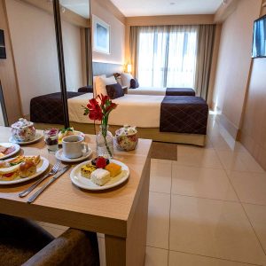 quarto superior solteiro hotel cullinan hplus em brasilia